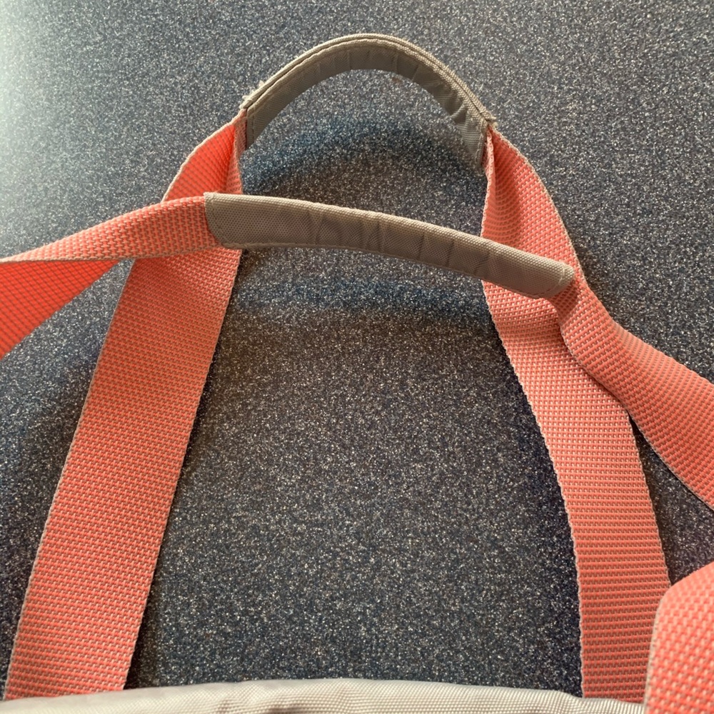 Diaper bag - Picture 2 of 6